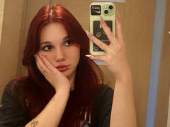 MargoViento - female with red hair webcam at LiveJasmin