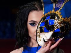 MariaBarker - female with brown hair webcam at LiveJasmin
