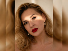 BlondeBoo from LiveJasmin