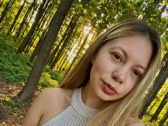 MariaTom from LiveJasmin