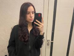 MariamBrooks - female with black hair and  big tits webcam at LiveJasmin