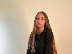 MariamCharity from LiveJasmin