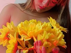 MarieTrinca - blond female with  big tits webcam at LiveJasmin