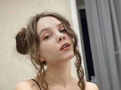 MariannaRicherds - blond female with  small tits webcam at LiveJasmin