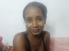 MarielleAnnicka from LiveJasmin