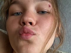 Mariicka from LiveJasmin