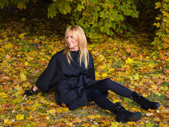 MarinaBlonde1 from LiveJasmin