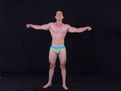 MarioHugedick - male webcam at LiveJasmin