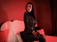 MarisaRaum - female with black hair and  big tits webcam at LiveJasmin