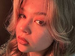 MarnieLunnon from LiveJasmin