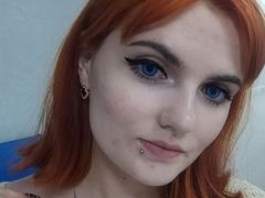 MarryCharlotte - female with black hair webcam at LiveJasmin