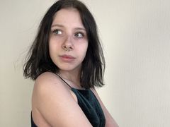 MarthaHines from LiveJasmin