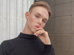 MartinMendez from LiveJasmin