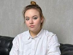 MartinaBoyer from LiveJasmin