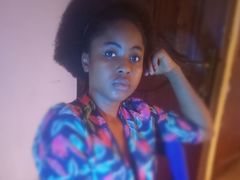 MaryDebora - female with brown hair webcam at LiveJasmin