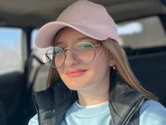 MaryMayde - female with brown hair webcam at LiveJasmin