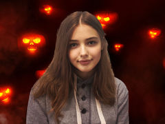 AiryRomance - blond female webcam at LiveJasmin