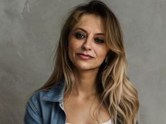 VanessaStarss - blond female with  big tits webcam at LiveJasmin