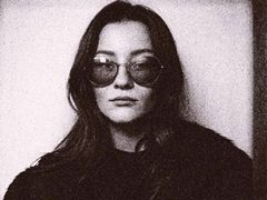 MatildaMania - female with brown hair webcam at LiveJasmin