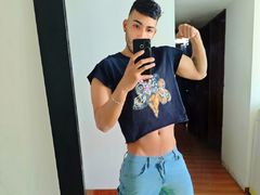 DereckBlue from LiveJasmin