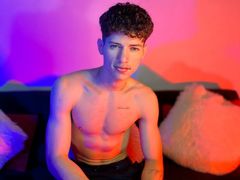 MattiaLegrand from LiveJasmin