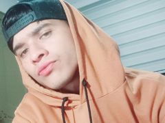 MaxGlam from LiveJasmin