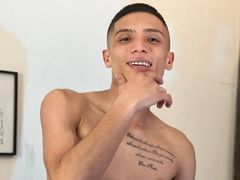 MaxValentino from LiveJasmin