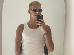 MaxVoltage from LiveJasmin