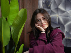 MaxineBailey from LiveJasmin