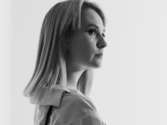 MayEdgington - female with brown hair webcam at LiveJasmin