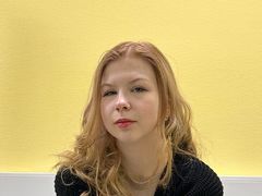 MayGell - blond female webcam at LiveJasmin