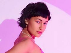MayMilne from LiveJasmin