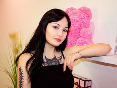 MayPalmer - female with black hair webcam at LiveJasmin