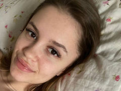 MayWoods from LiveJasmin