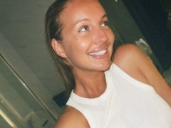 AngelPrecious - blond female with  big tits webcam at LiveJasmin