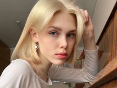 MayaMorrow from LiveJasmin