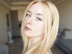 MayaPalls from LiveJasmin