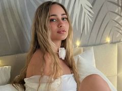 MayaSly from LiveJasmin