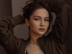 MayaStonks from LiveJasmin