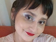 MeLune from LiveJasmin