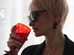 MaggieWhite from LiveJasmin