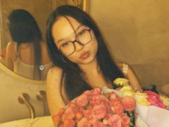 MegSnaples from LiveJasmin