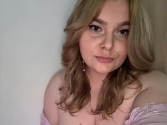 MeganGliss from ImLive