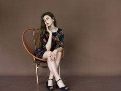 MeganeLarson - female with brown hair and  big tits webcam at LiveJasmin