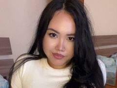 MelanaShake from LiveJasmin