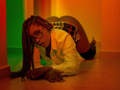 MeiiLing - female with black hair webcam at LiveJasmin