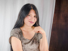 PaulethWayne - female with black hair and  big tits webcam at xLoveCam