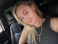 MelissaGrande from LiveJasmin