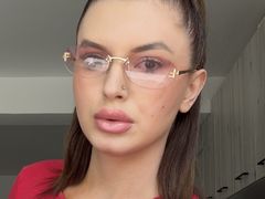 MelissaLuna from LiveJasmin