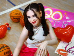 MelissaMayss - female with red hair webcam at LiveJasmin